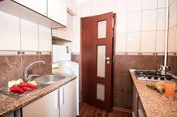 Bucharest Serviced Apartments 3*,