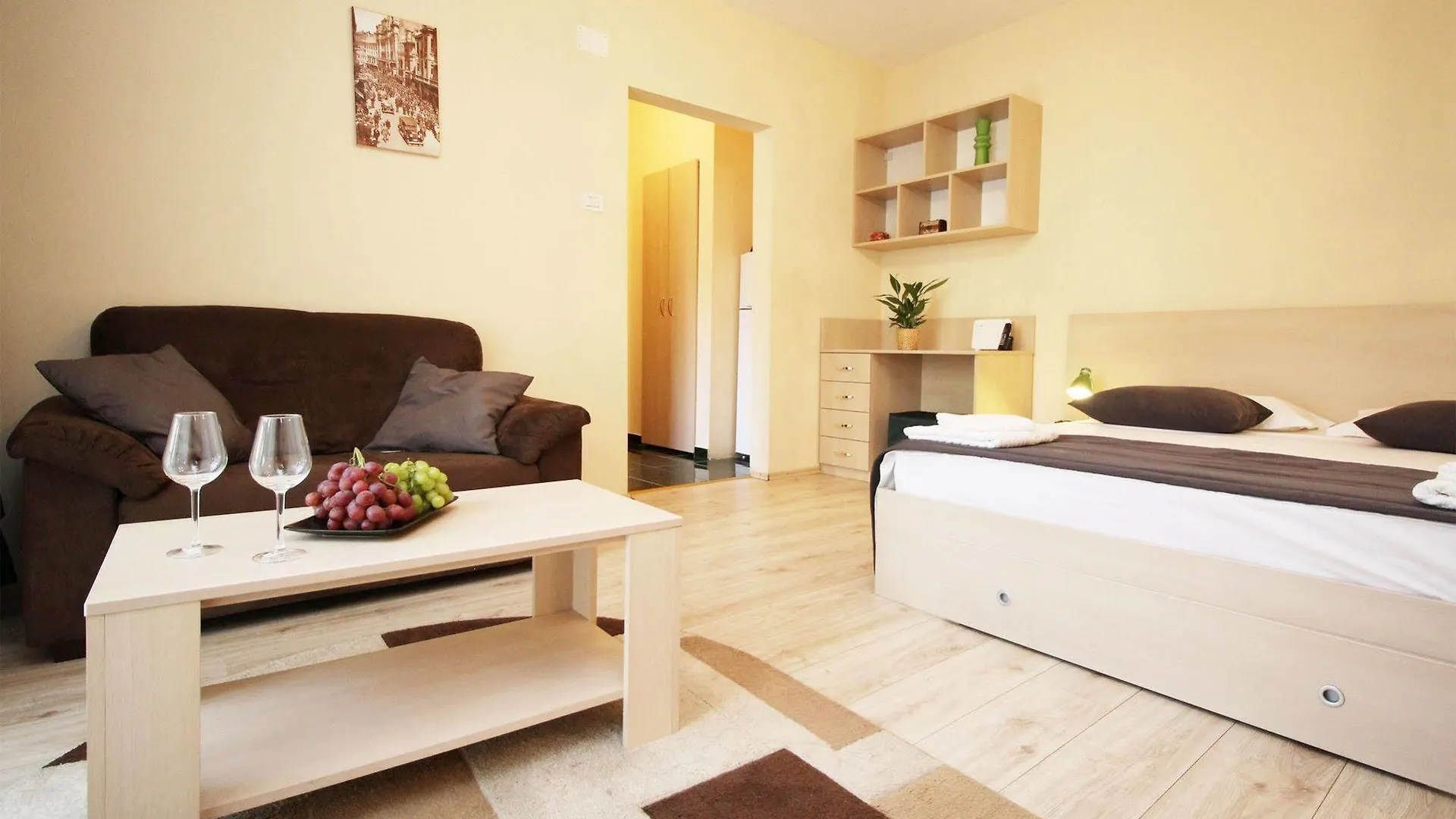 Bucharest Serviced Apartments 3*,  Ρουμανία