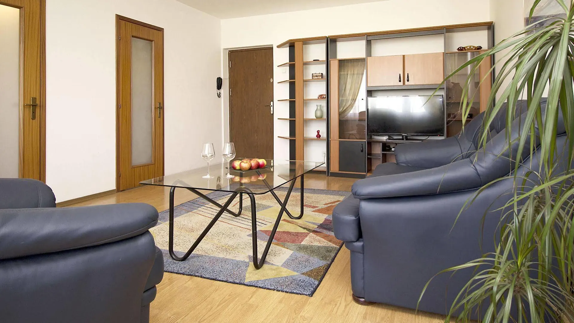 Bucharest Serviced Apartments Ξενοδοχείο