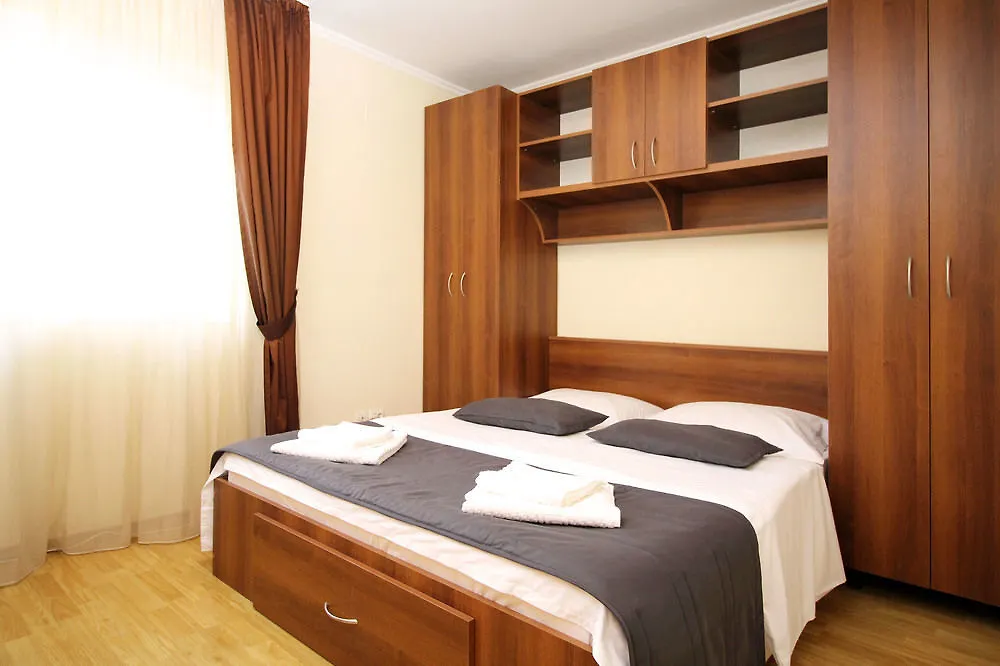 Bucharest Serviced Apartments 3*,  Ρουμανία